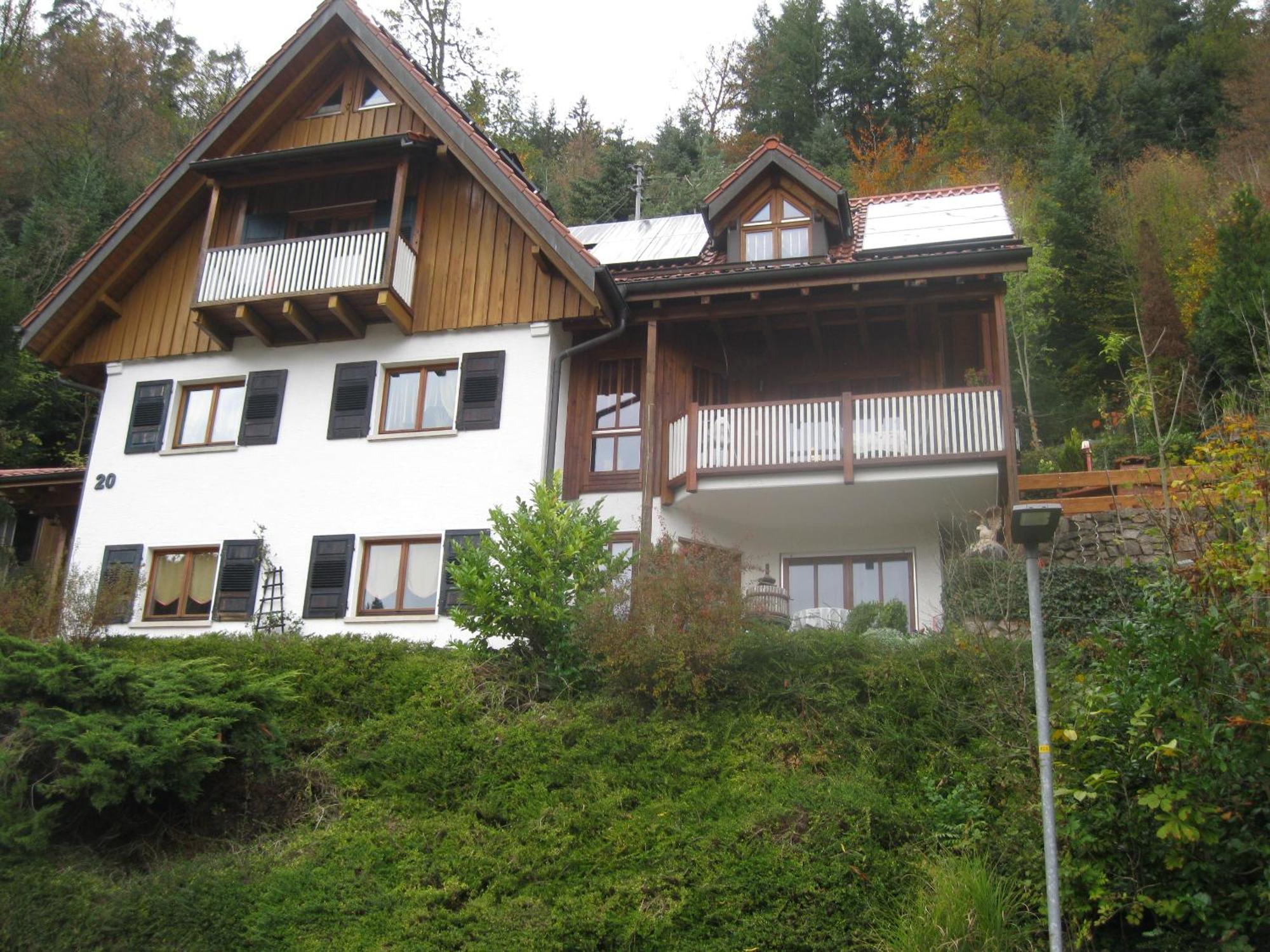 Urlaub Mit Blick Auf Schiltachs Fachwerkhaeuser Kültér fotó